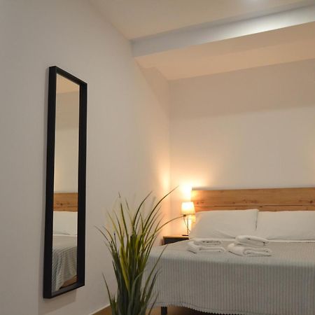 G&H Apartments - Apartamento Porvenir Jerez de la Frontera Exterior photo